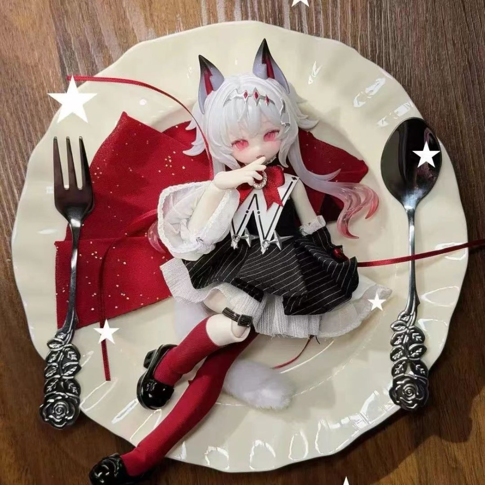 Inedible Doll Lunar Lore Meow  - Mystery Box Blind Bag ulasan dan harga